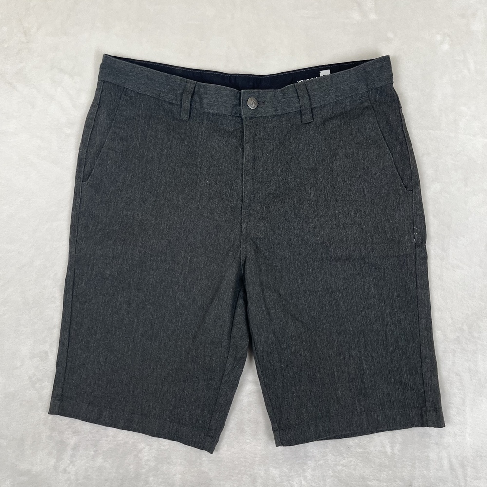 Volcom Shorts Mens 36 Gray Chino 10 Inseam Microfiber Casual Pockets Logo